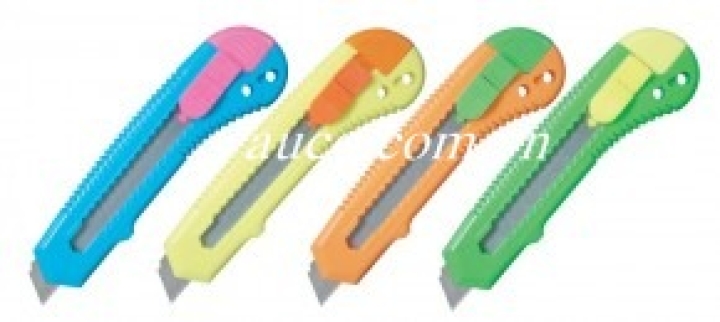 Dao rọc giấy Horse NM404